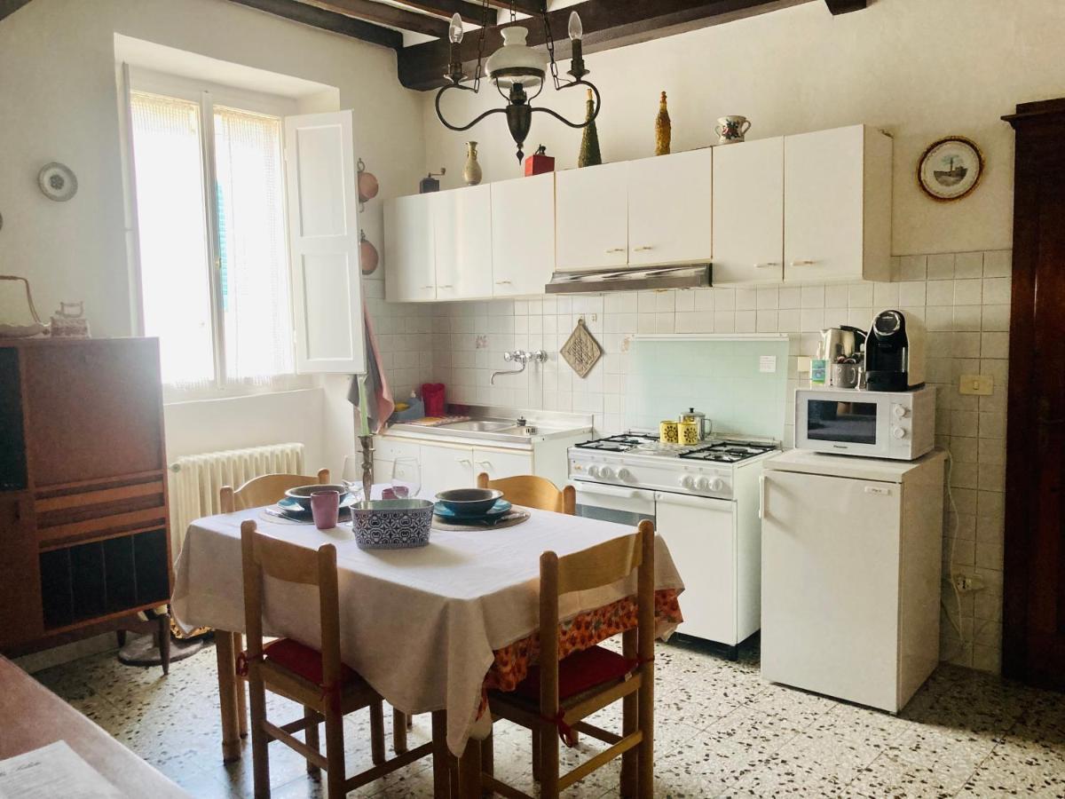 Casa Vacanze Beppina Cortona Exteriör bild